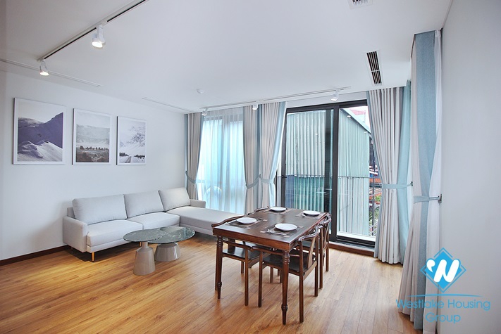 Brand new 2 beds apartment for rent in Tu Hoa street, Tay Ho