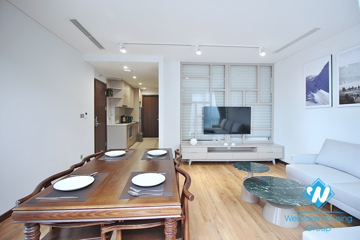 Brand new 2 beds apartment for rent in Tu Hoa street, Tay Ho