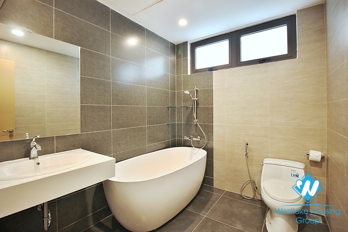 A newly 4 bedrooms apartment for rent in Tay Ho area