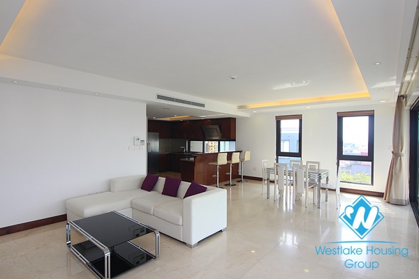 A spacious 3 bedroom apartment with lake view in Xuan dieu, Tay ho, Hanoi