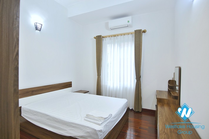 Rental cosy apartment for rent with 2 bedrooms, location in Tay Ho area.