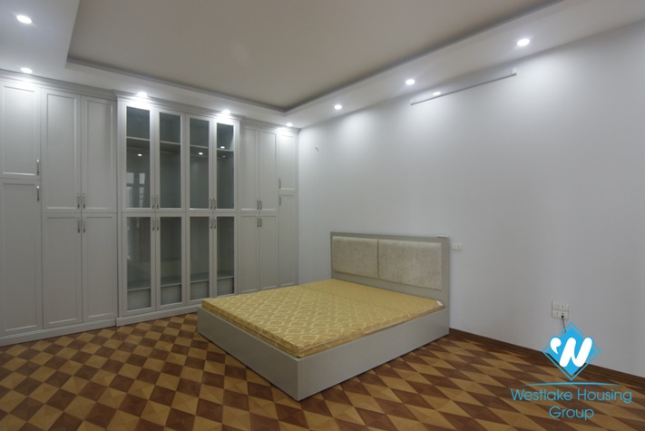 Good quality house for rent near Aeon Mall, Long Bien. Ha Noi