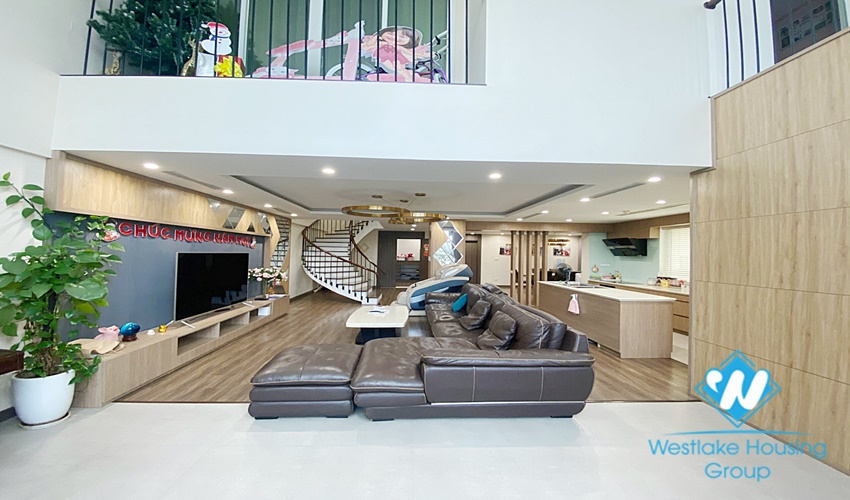 Morden three beds penhouse for rent in Ciputra, Tay Ho