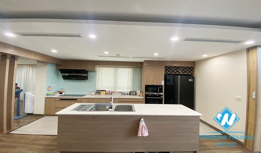 Morden three beds penhouse for rent in Ciputra, Tay Ho