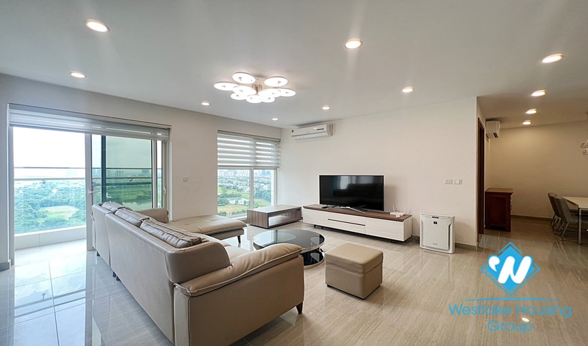 154m2, 3 bedrooms aprtment with modern furnitures for rent in L building, Ciputra