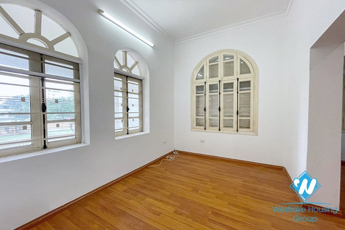 A cheap house for rent in Tay Ho, Ha Noi