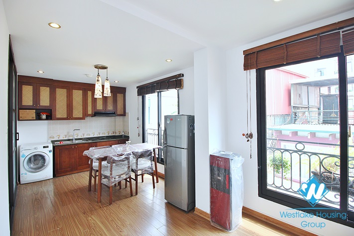 Good and clean two bedroom apartment for rent in Xuan Dieu street, Tay Ho, Ha Noi