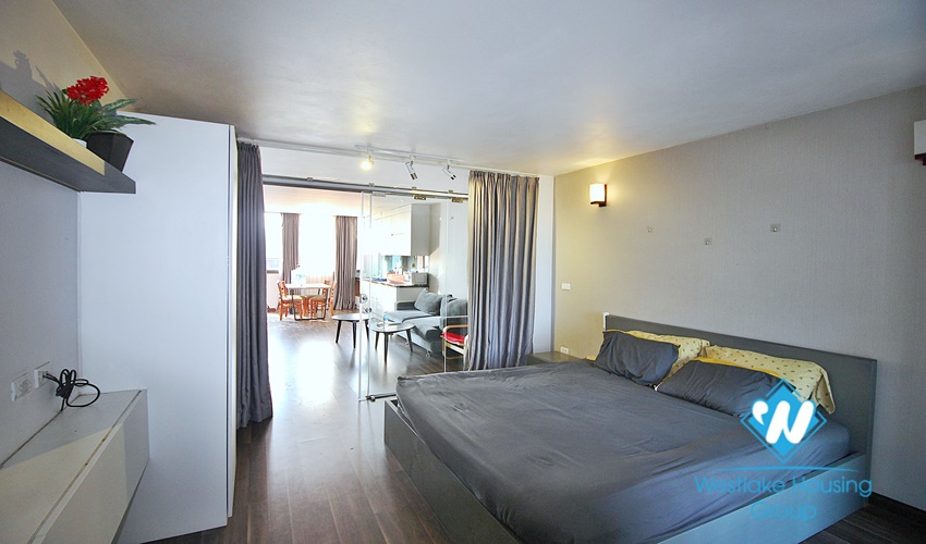 Nice and good price apartment for rent in alley 31 Xuan Dieu st, Tay Ho