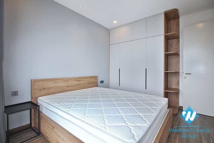 High-end floor 2 beds apartment with huge balcony for rent in Tu Hoa, Tay Ho