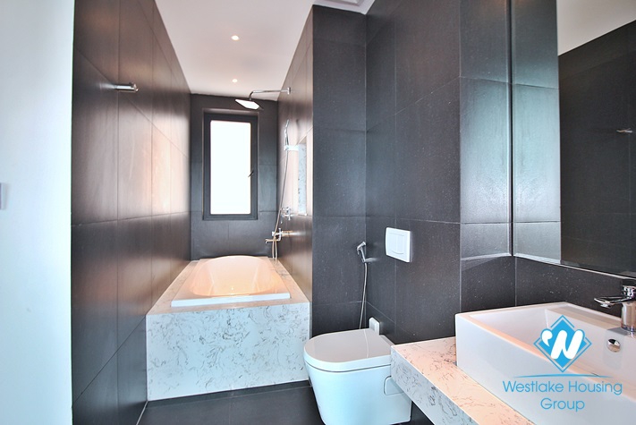 High-end floor 2 beds apartment with huge balcony for rent in Tu Hoa, Tay Ho