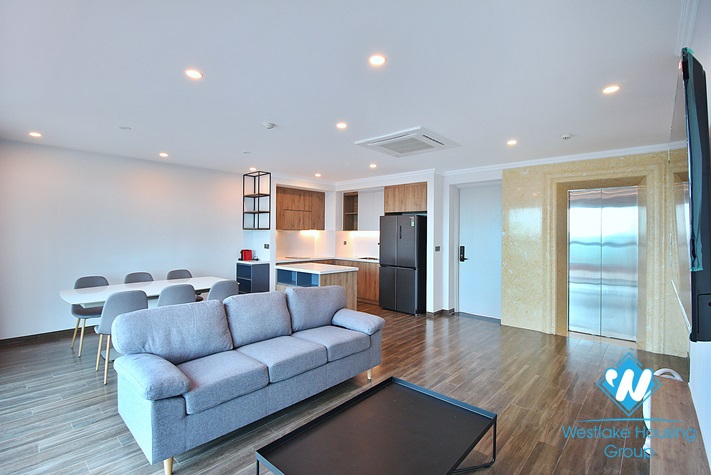 High-end floor 2 beds apartment with huge balcony for rent in Tu Hoa, Tay Ho