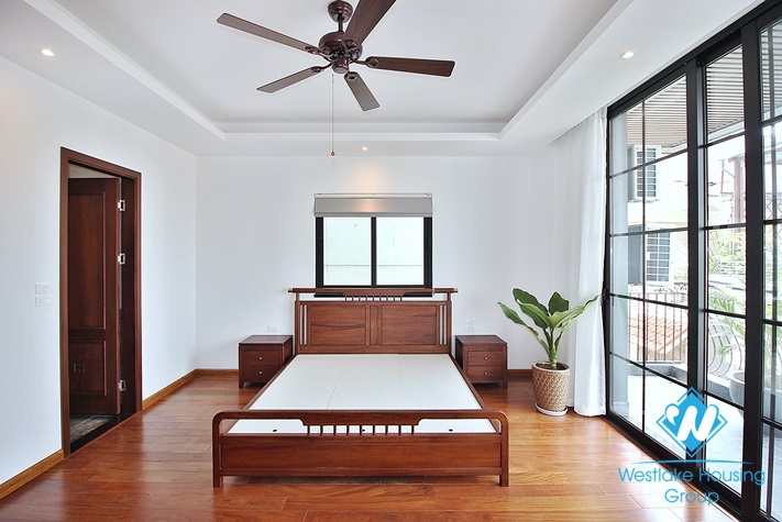 Brand new and lake view 4 beds duplex apartment for rent in Tay Ho area