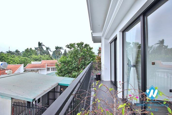 Nice 2 bedrooms apartment for rent in Tu Hoa area, Tay Ho