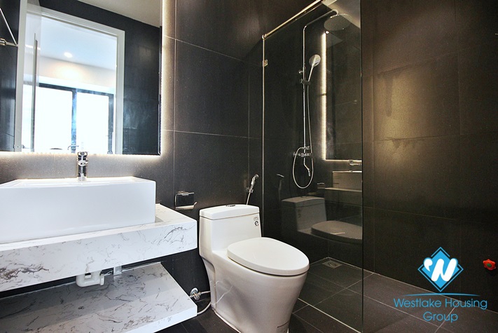 Nice 2 bedrooms apartment for rent in Tu Hoa area, Tay Ho