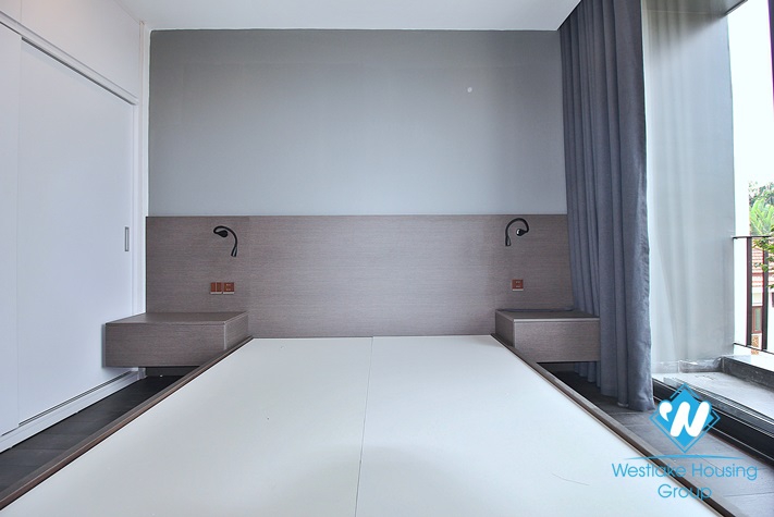 Brand new 2 bedroom apartment for rent in Xuan dieu, Tay ho, Hanoi