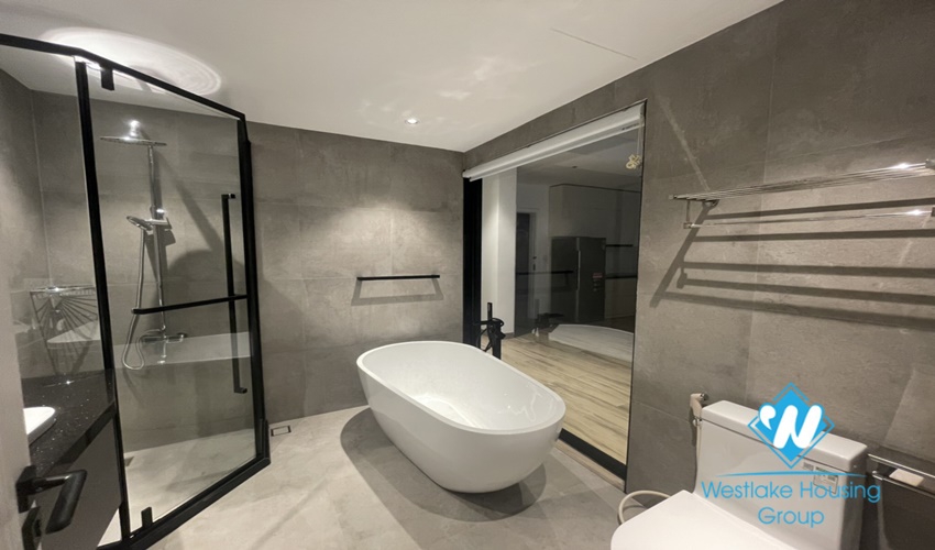 A brand new 02 bedroom apartment for rent in Tu hoa, Tay ho, Hanoi