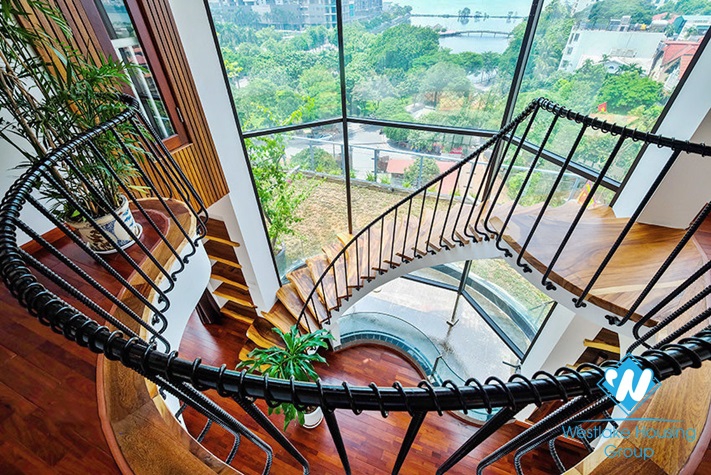 Luxury penthouse apartment for rent in To Ngoc Van st, Tay Ho District 