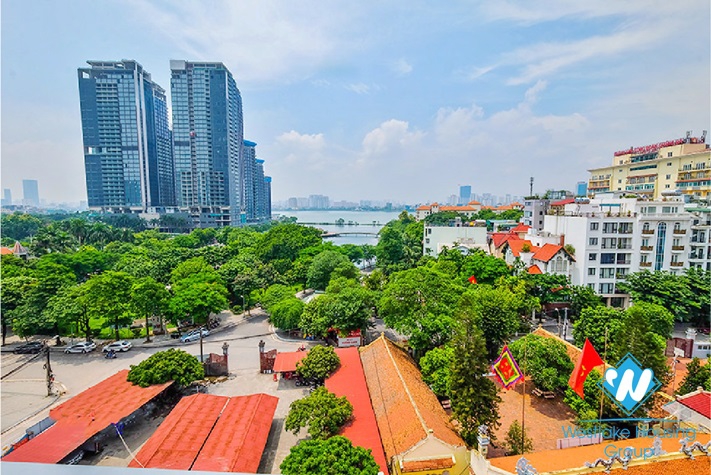 Luxury penthouse apartment for rent in To Ngoc Van st, Tay Ho District 