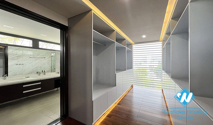 Beautiful and quality house for rent in Q Block, Ciputra, Ha Noi