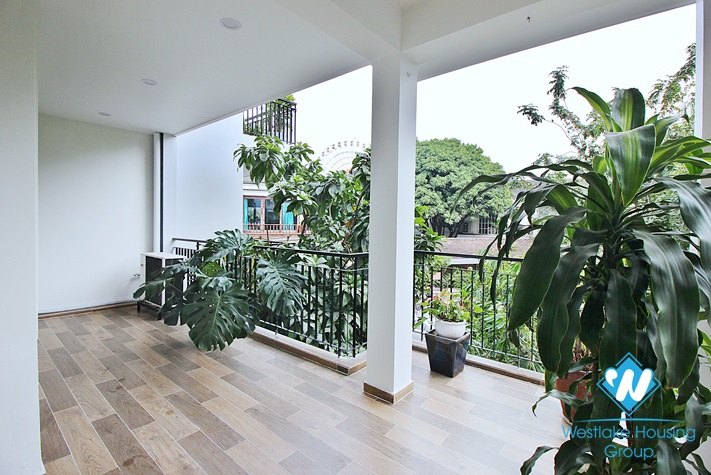 Spacious two bedroom apartment with lake view for rent on Nhat Chieu