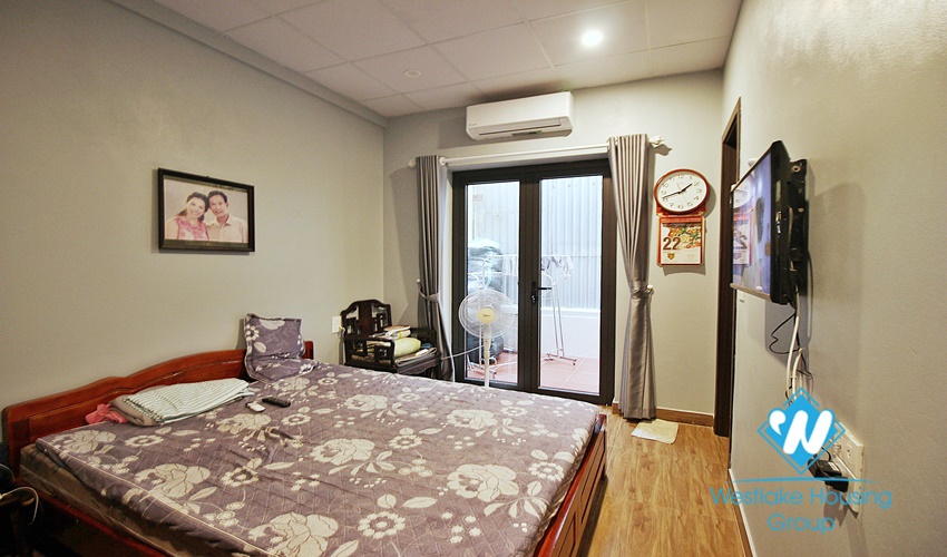 Two floor house for rent in Dang Thai Mai st, Tay Ho District 