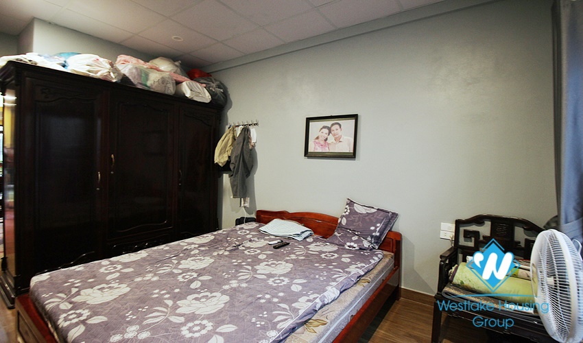 Two floor house for rent in Dang Thai Mai st, Tay Ho District 