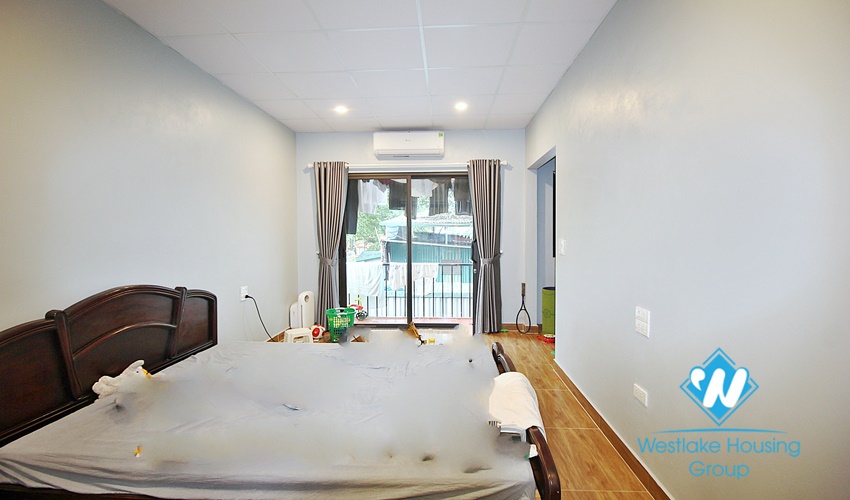 Two floor house for rent in Dang Thai Mai st, Tay Ho District 