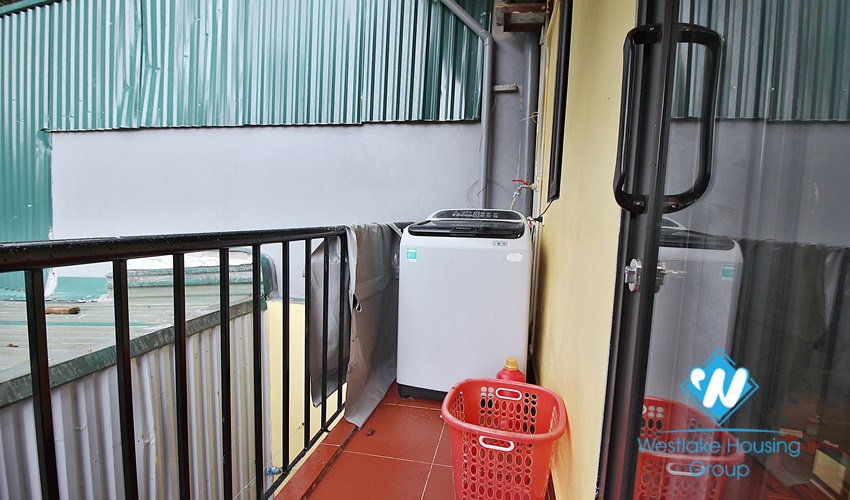 Two floor house for rent in Dang Thai Mai st, Tay Ho District 