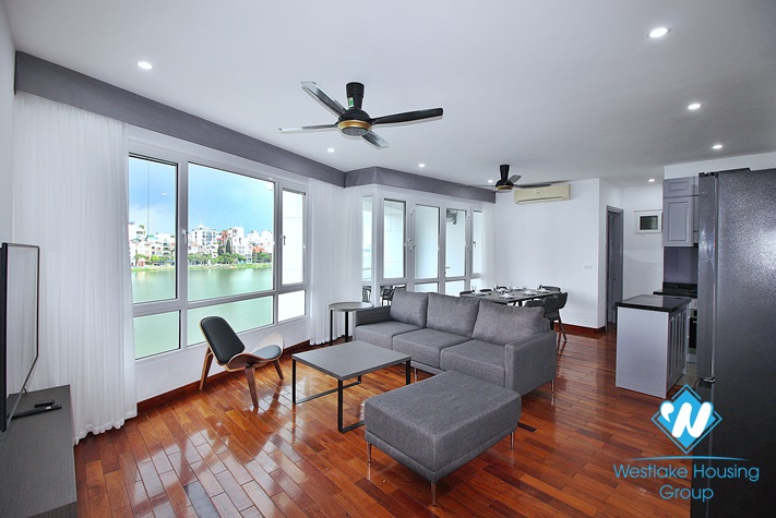 Lakeside apartment with 3 bedrooms for rent in Tay Ho