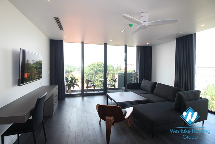 Morden and all new 3 bedrooms apartment for rent in Xuan Dieu, Tay Ho