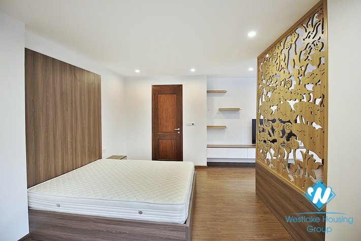 Lovely studio apartment with modern furnishings for lease in Trinh Cong Son district, Hanoi