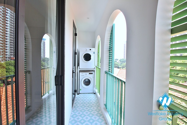 A beautifull studio for rent  in Dang Thai Mai area, Tay Ho, Ha Noi