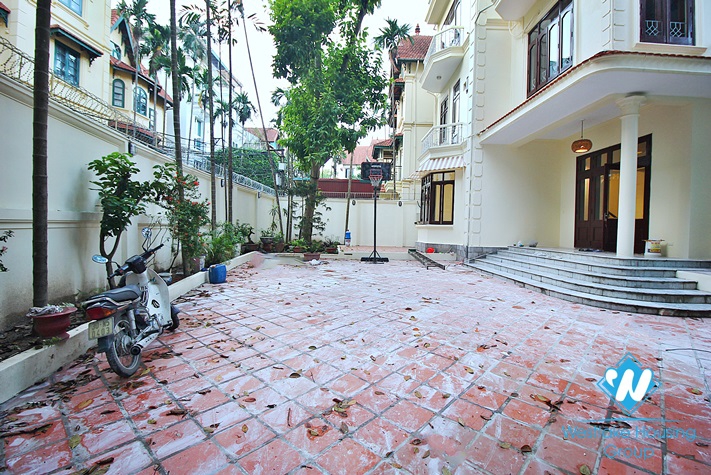 A big villa with garden and swimming pool for rent in Tay ho, Hanoi