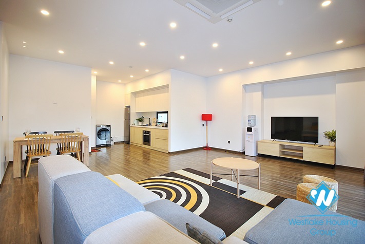 Spacious 2 beds apartment for rent in Tu Hoa area, Tay Ho