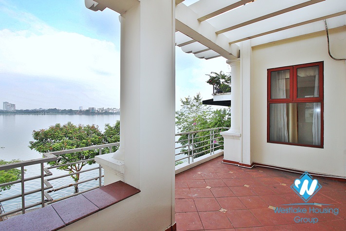 Lakeview an Embassy villa or office for rent in Trich Sai street, Tay Ho