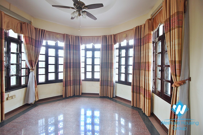Lakeview an Embassy villa or office for rent in Trich Sai street, Tay Ho