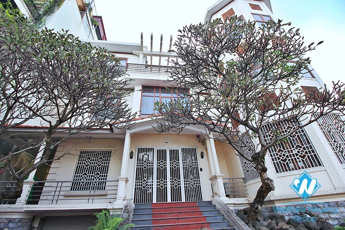 Lakeview an Embassy villa or office for rent in Trich Sai street, Tay Ho