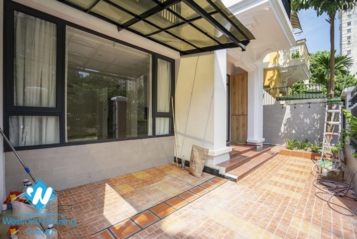 A newly and beautiful villa for rent in Tay ho, Hanoi