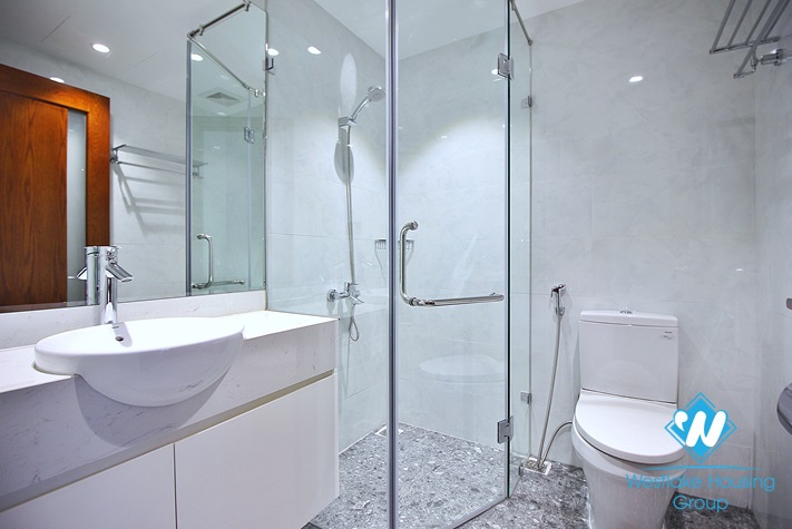 Morden and spacious 3 beds apartment for rent in Au Co st, Tay Ho