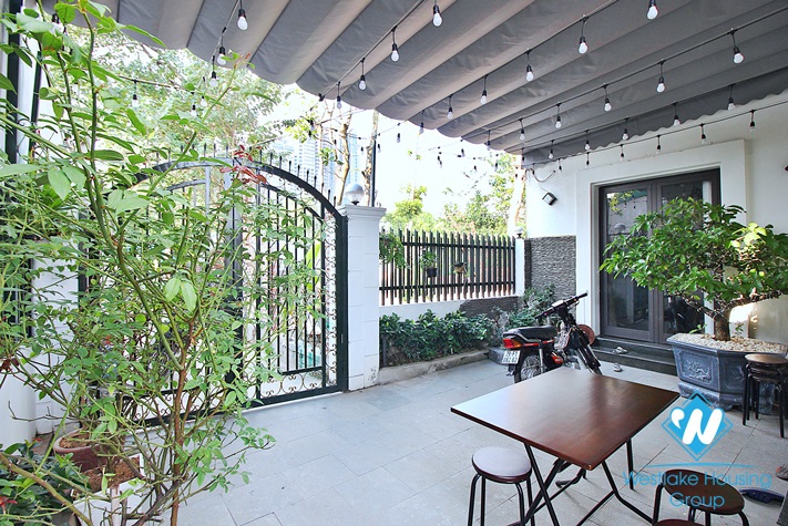 Good quality house with 2 bedrooms for rent in Dang Thai Mai, Tay Ho District
