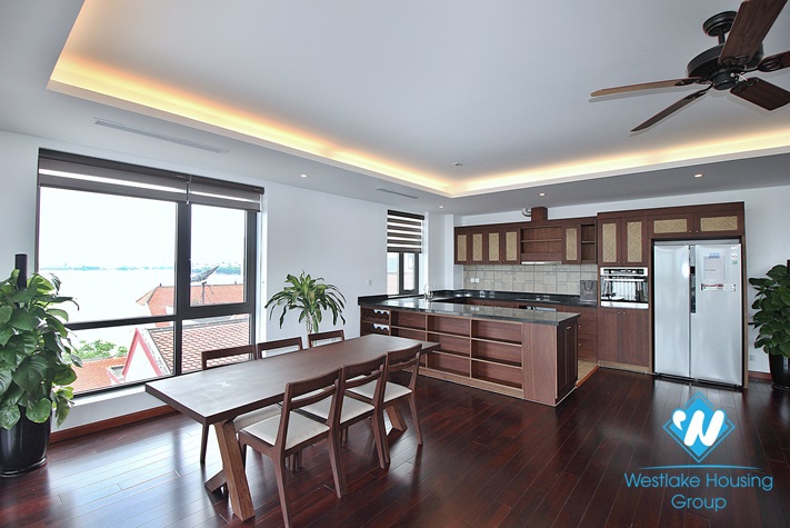 A beautiful 4 bedroom apartment with lake view in Tu hoa, Tay ho, Hanoi