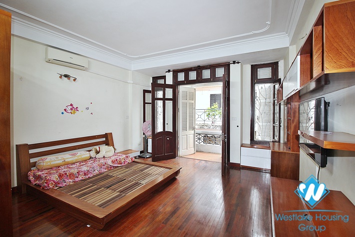 Charming house for rent in alley of the center Tay Ho  District 