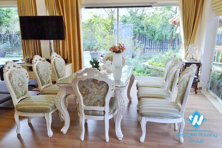 Beautiful house with garden for rent in An duong, Tay ho