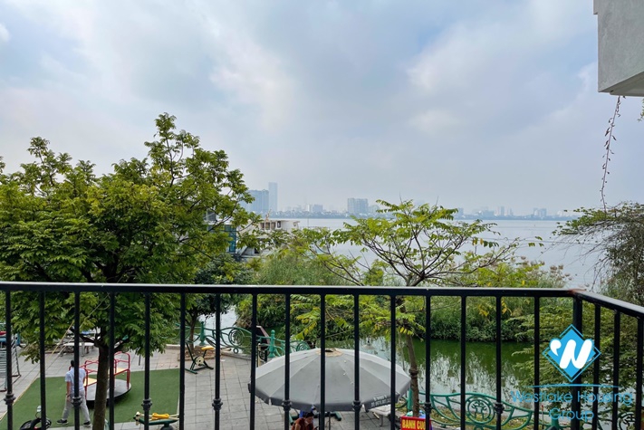 Nice apartment with full furnished for rent in Yen Hoa Tay Ho