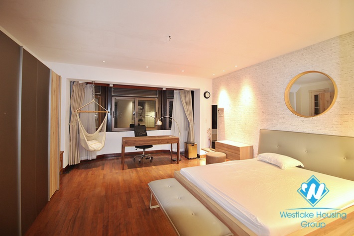 Lake-view 4 bedrooms house for rent in To Ngoc Van st, Tay Ho