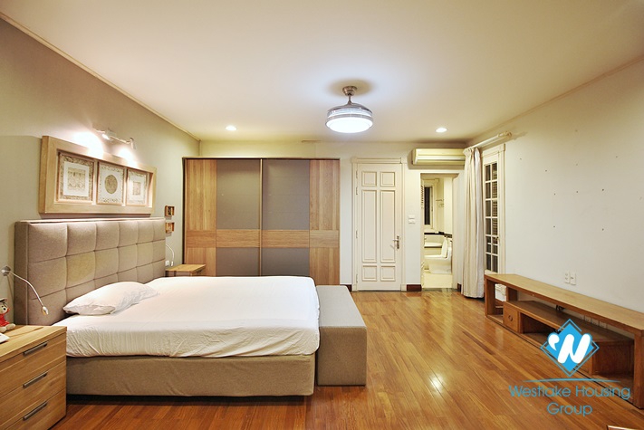 Lake-view 4 bedrooms house for rent in To Ngoc Van st, Tay Ho