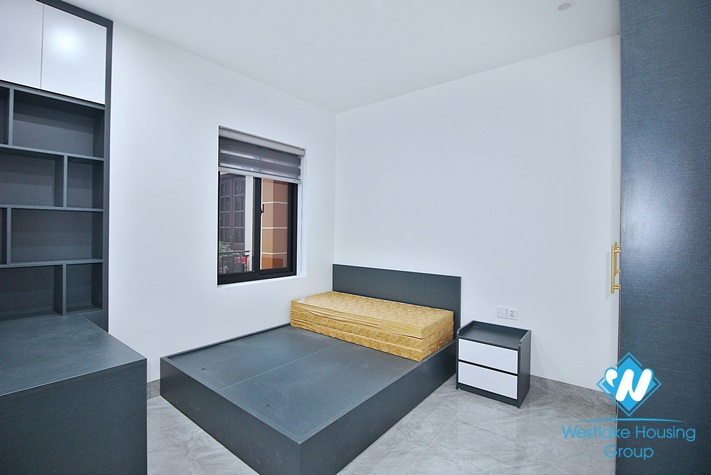 Brand new 1 bedroom apartment for rent in Dang Thai Mai street, Tay Ho