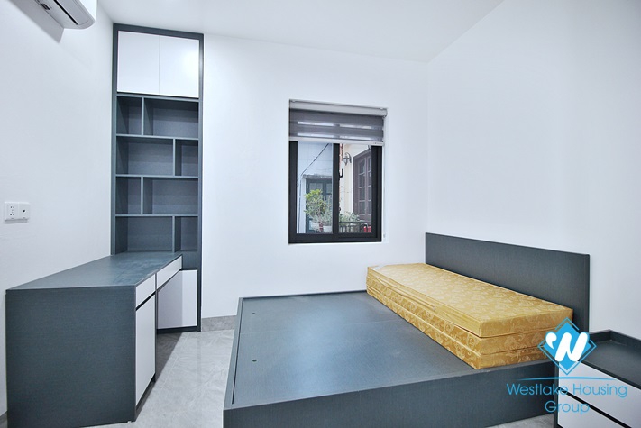 Brand new 1 bedroom apartment for rent in Dang Thai Mai street, Tay Ho