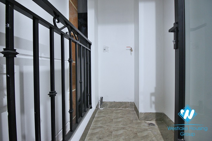 Brand new 1 bedroom apartment for rent in Dang Thai Mai street, Tay Ho