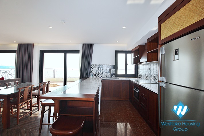 Apartment in Tay Ho on the lake with large terrace